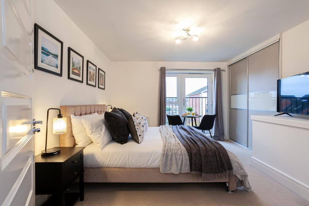 Ambassador House By Truestays - Luxury 4 Bedroom House In Stoke-On-Trent Etruria Exterior foto